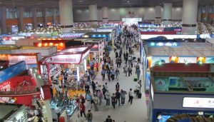 Tìm nguồn hàng tai nghe trực tiếp tại các xưởng Trung Quốc