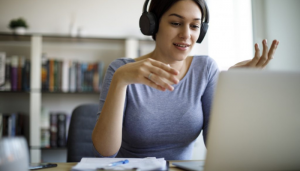 Những lợi ích của việc học tiếng Anh giao tiếp online với người bản địa