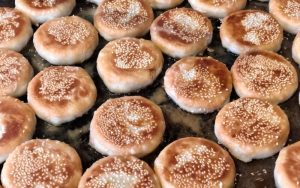 bánh nước hạt dẻ