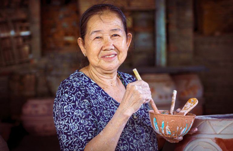 Ứng dụng AI cho phòng kế toán: mẹo quản sổ thu chi gia đình